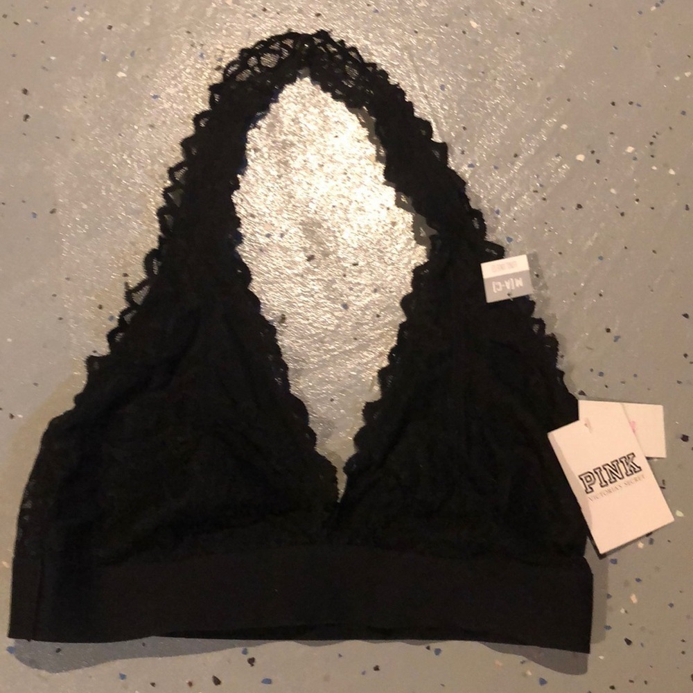 NWT Pink Victoria’s secret  ST11073604 size M(A-C)